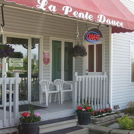 Motel De La Pente Douce マゴグ エクステリア 写真